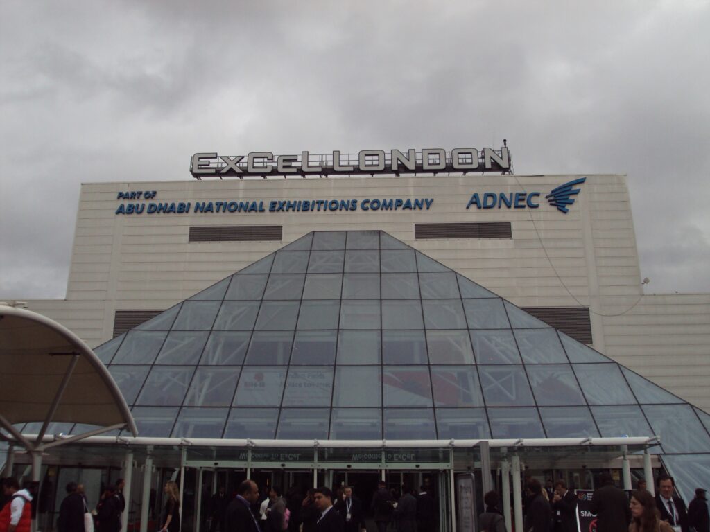 Superior Air at World Travel Market (London 4-7 November 2013)